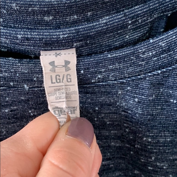 Ladies Long sleeve Under Armoured - Picture 2 of 5